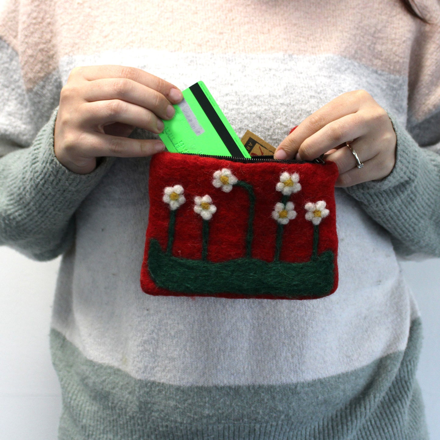 Flower Garden Natural Felt Zipper Pouch
