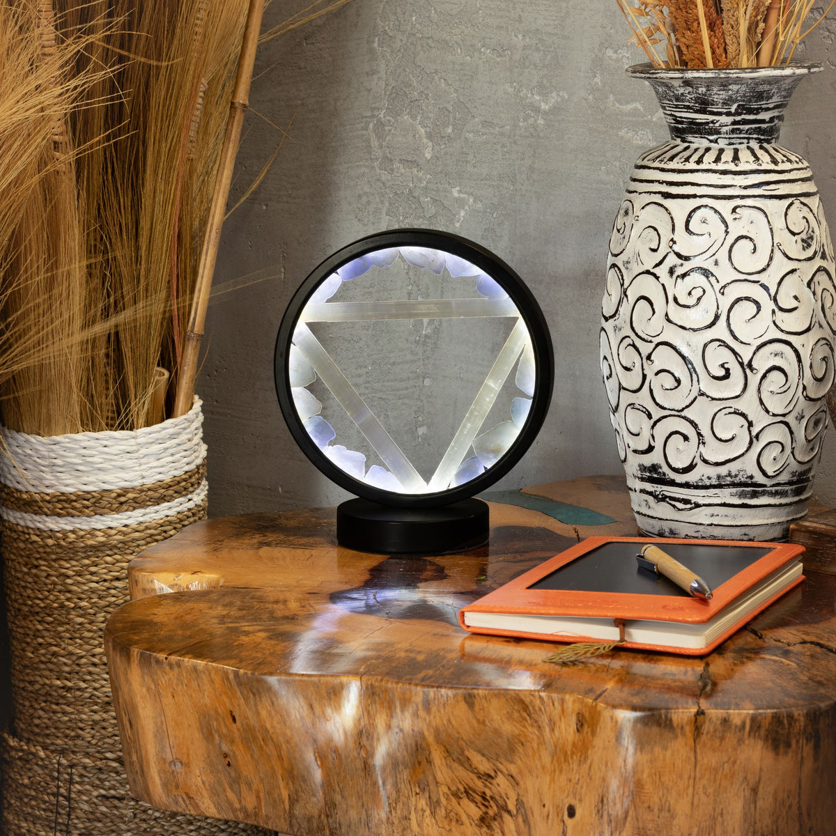 Water Gemstone Halo Lamp – Aquamarine & Selenite