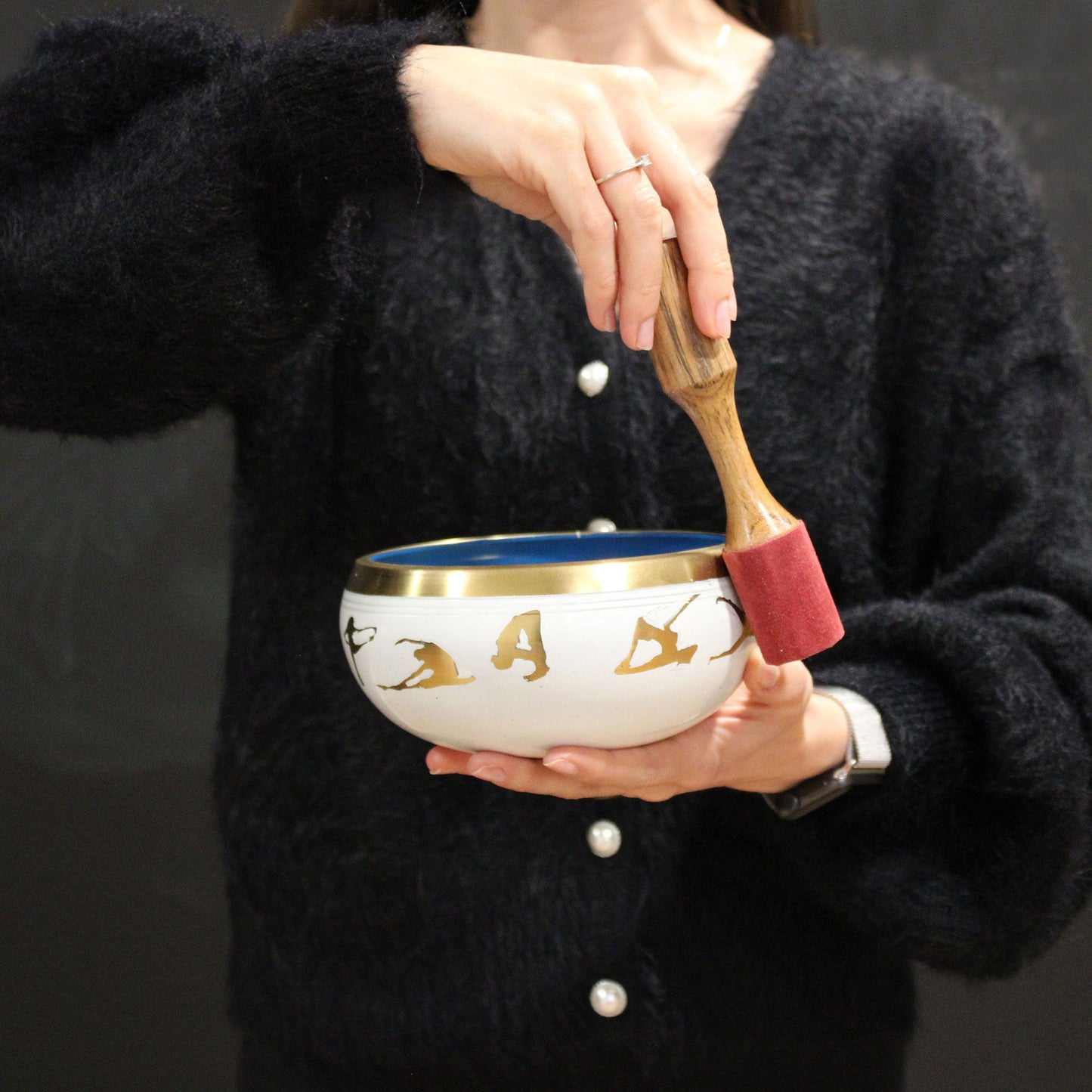 Yin & Yang Singing Bowl Set - White/Purple (Large)