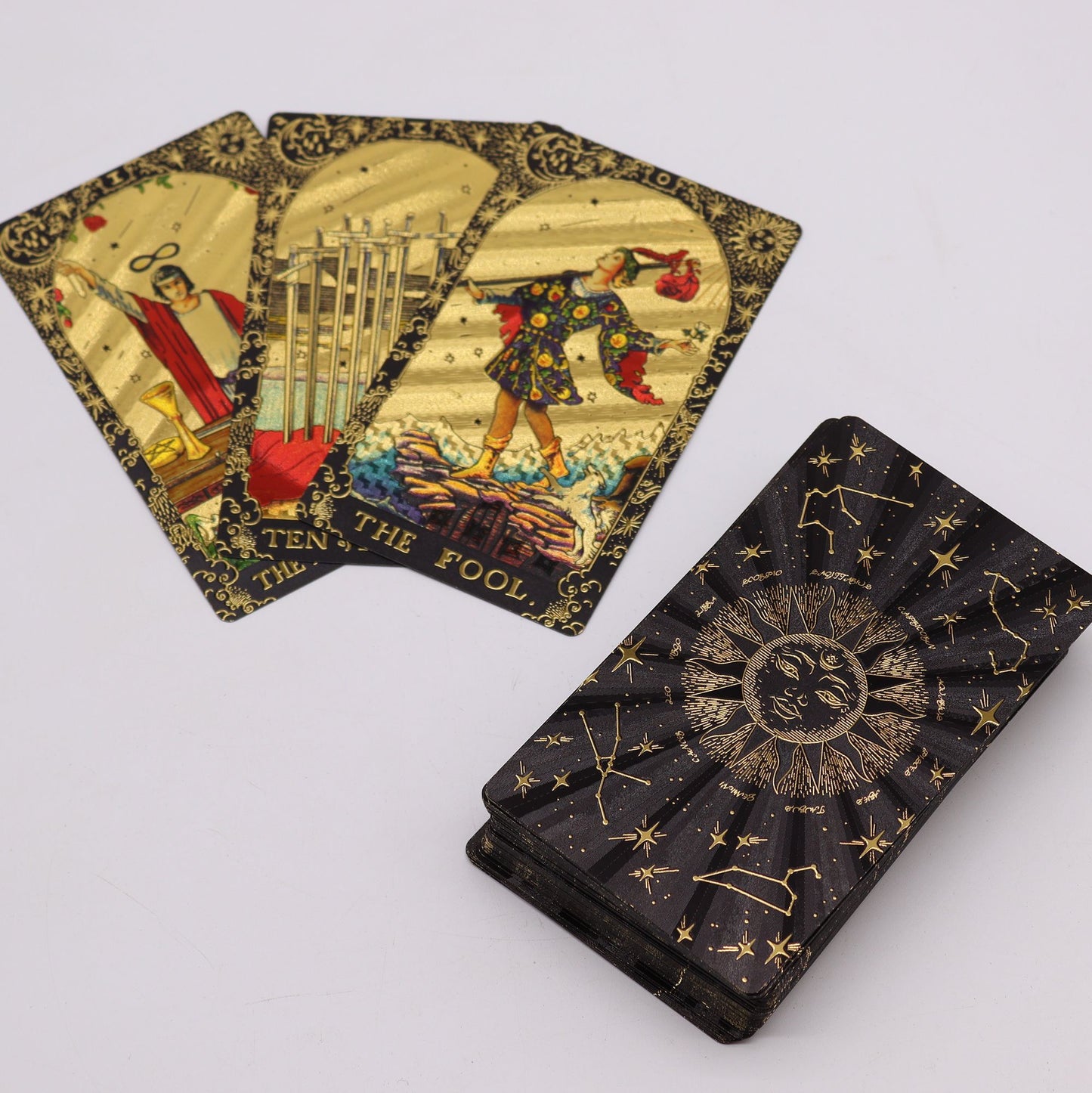 Gold Foil Tarot – Let the Magic Begin (Gift Box)